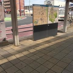 「木津駅」バス停留所