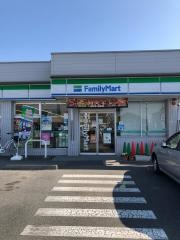 ファミリーマート　春日井八田町店