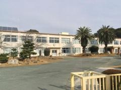 二川小学校