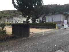 東八田小学校
