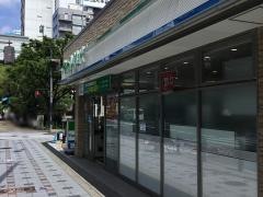 ファミリーマート　内本町西店