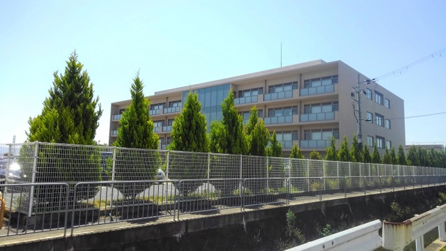 医療法人社団医聖会　介護老人保健施設梨の里