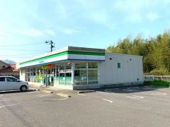 ファミリーマート　唐津相知町店