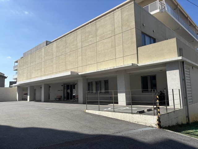 地域密着型複合百穂苑