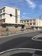 西奈小学校