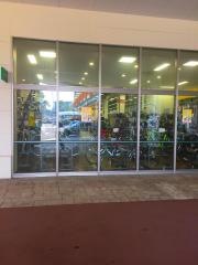 スポーツデポ　フレスポジャングルパーク店