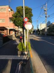 「本羽田二丁目」バス停留所