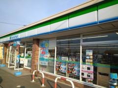 ファミリーマート　大西脇店