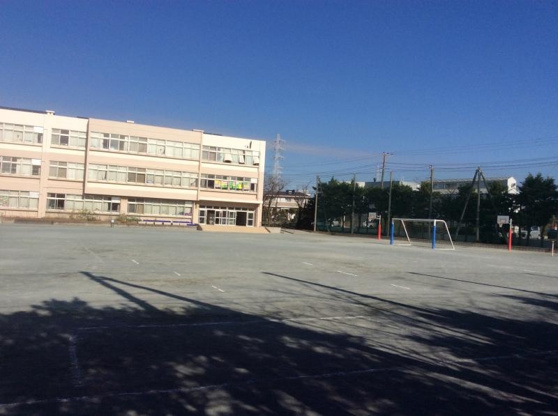 秋葉台小学校