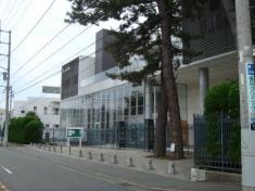 聖セシリア女子短期大学