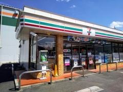 セブンイレブン　土山町市場店