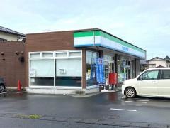 ファミリーマート　石岡旭台店