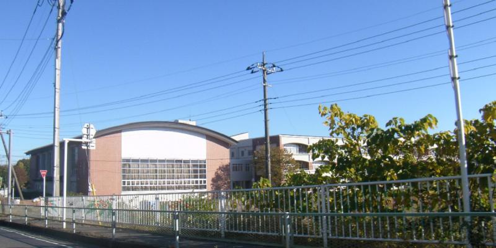 東松山 市立 南 中学校