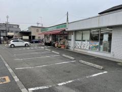 ローソンストア100　秦野南矢名店