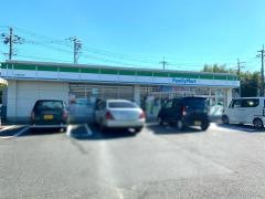 ファミリーマート　外環貝塚店