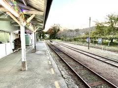 里見駅