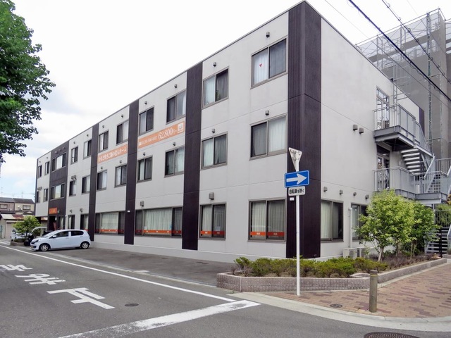 シニアハウス笑楽 東住吉 施設外観