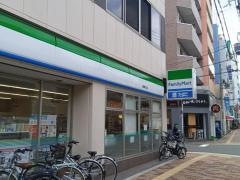ファミリーマート　鶴橋駅北店