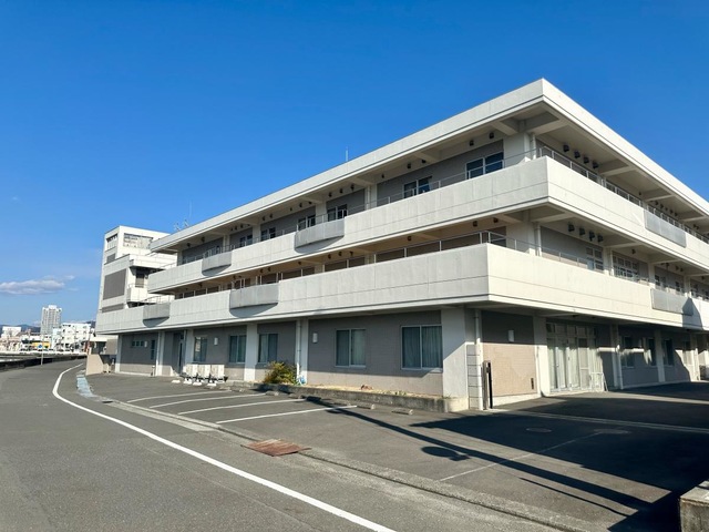 巴の園