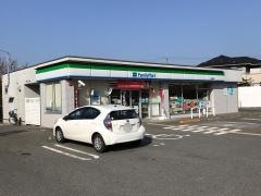 ファミリーマート　高知種崎店