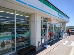 ファミリーマート　大郷山崎店