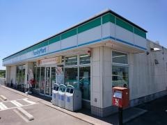 ファミリーマート　大郷山崎店