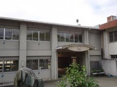 山滝小学校