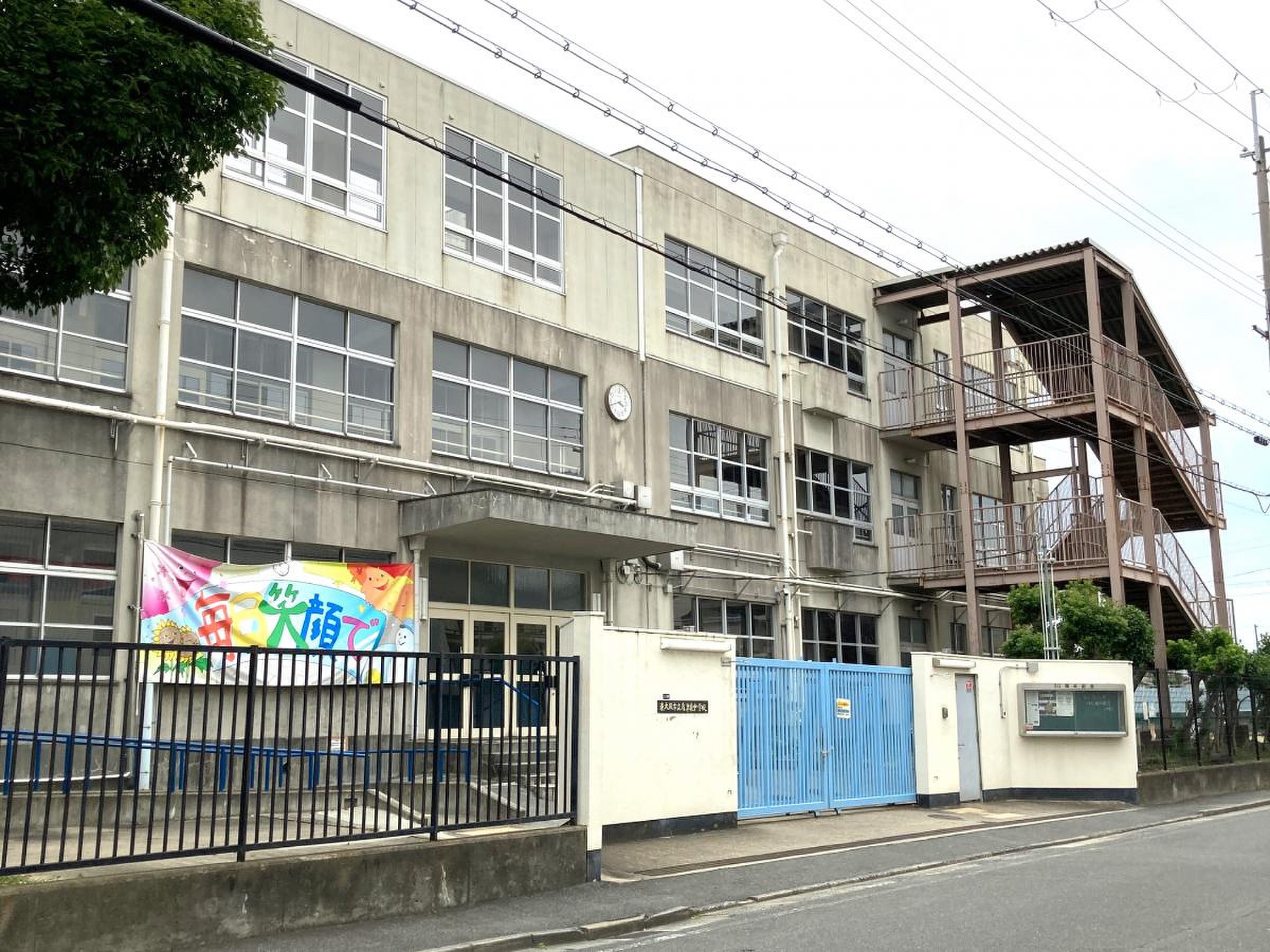 東 大阪 市立 盾 津 東 中学校