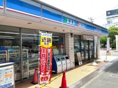 ローソン　川俣店