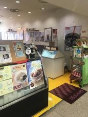 カフェ・オッティモＭＩＤＯＲＩ店