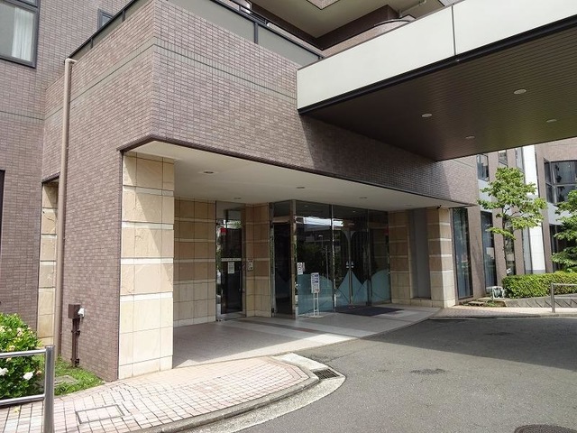中銀ライフケア横浜希望ヶ丘 施設外観