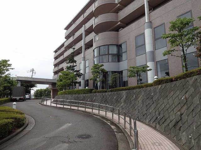 中銀ライフケア横浜希望ヶ丘 施設外観