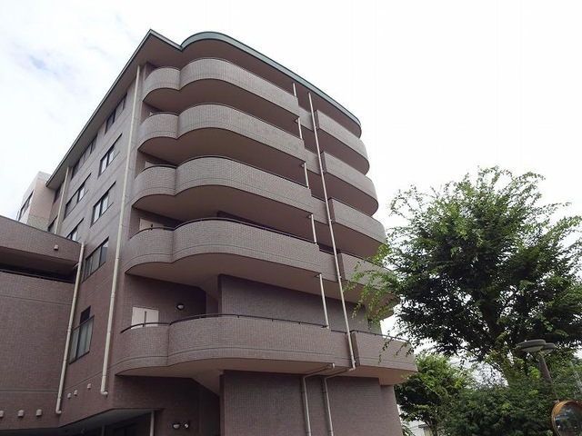 中銀ライフケア横浜希望ヶ丘 施設外観
