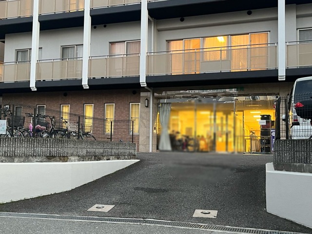 東雄苑 施設外観