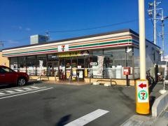 セブンイレブン　豊川牛久保町店