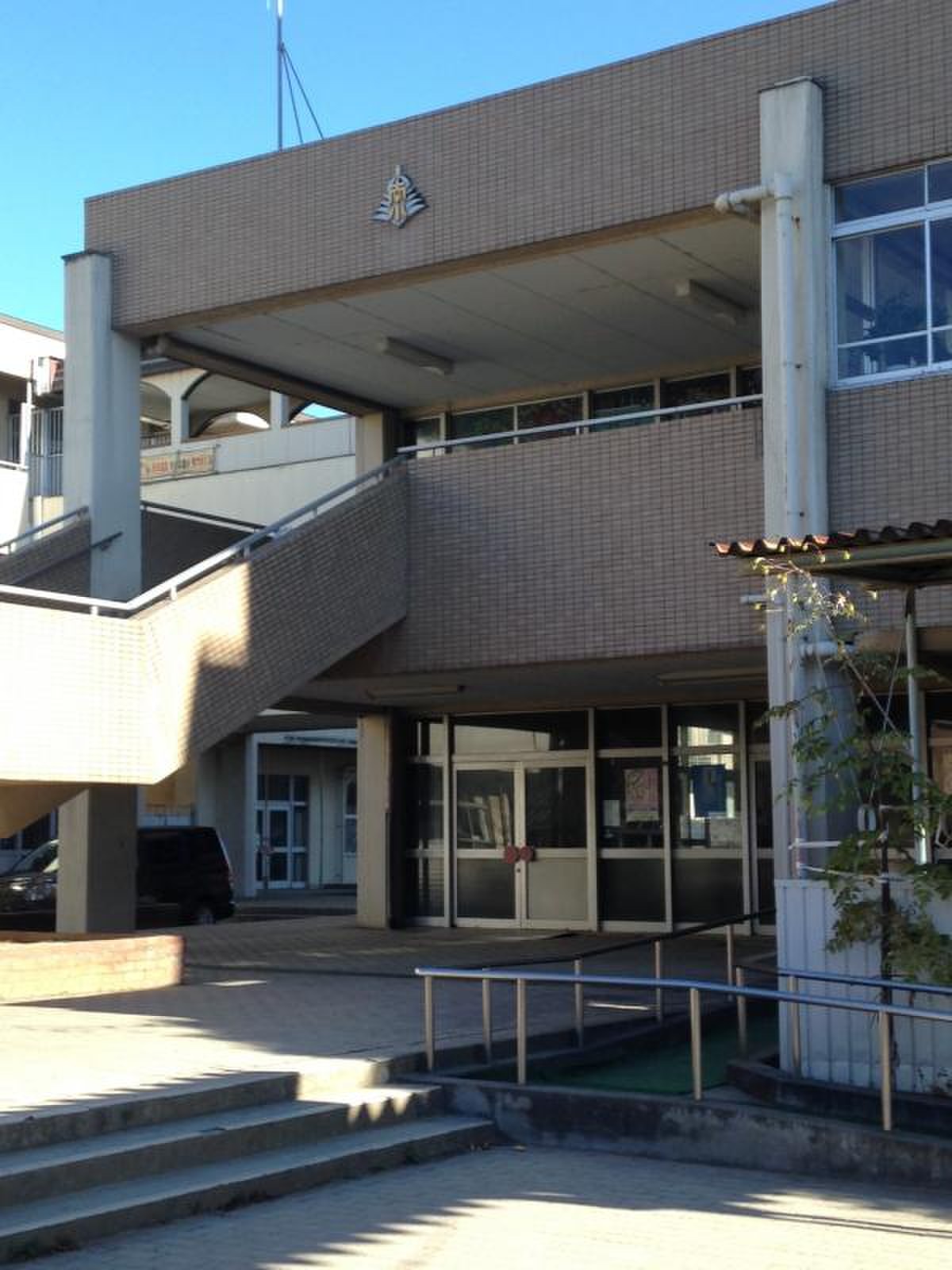 越谷 市立 蒲生 南 小学校