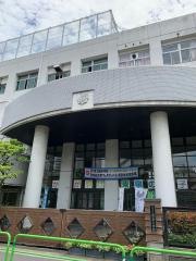 東泉小学校