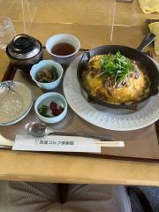 箕面ゴルフ倶楽部