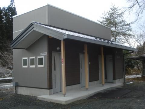 小梨駅