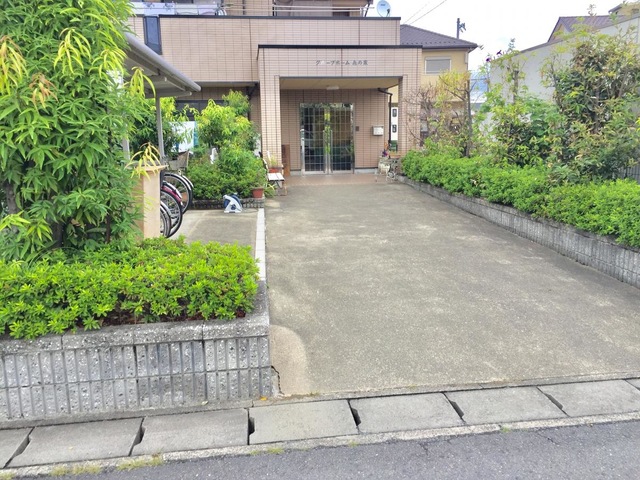 森の家 施設外観