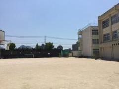 横路小学校