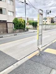 「野崎(人見街道)」バス停留所