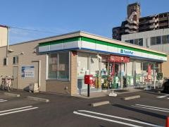 ファミリーマート　一宮奥町野方店