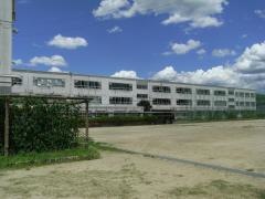 天理市立北中学校