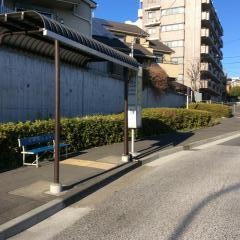 「能満寺」バス停留所
