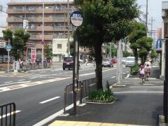 「小曽根小学校前」バス停留所