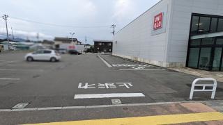 ユニクロ　東根店