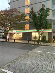 セブンイレブン　成田公津の杜4丁目店