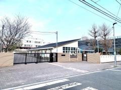 古市場小学校