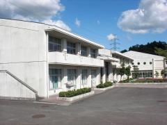 城山小学校